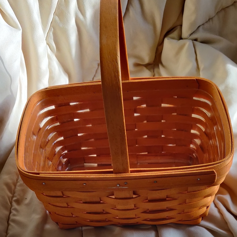 Longaberger Woven Basket With Plastic Liner 2000 Retired